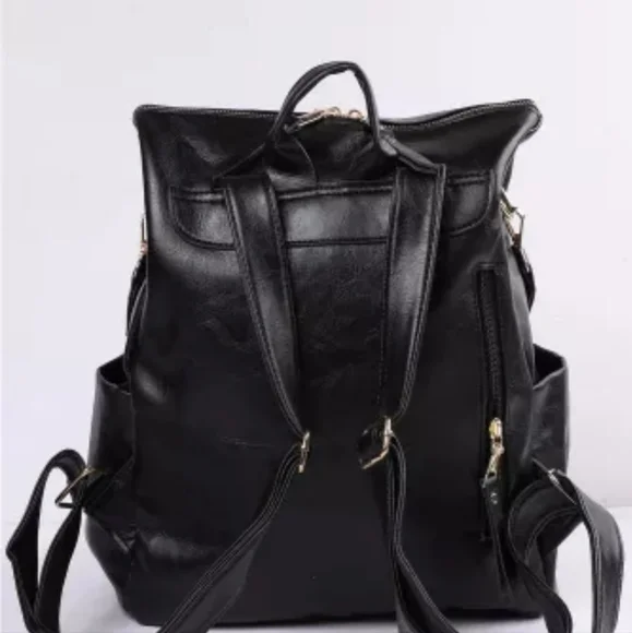 1 left😄New faux leather versatile backpack - Picture 9 of 15